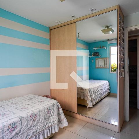 Apartamento à venda com 216m², 3 quartos e 2 vagas Apartamento à venda com 216m², 3 quartos e 2 vagasQuarto