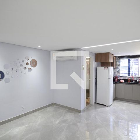 Casa à venda com 195m², 4 quartos e 5 vagasStudio