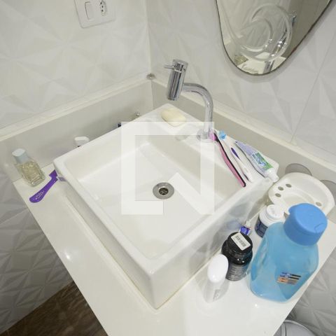 Casa à venda com 195m², 4 quartos e 5 vagasStudio