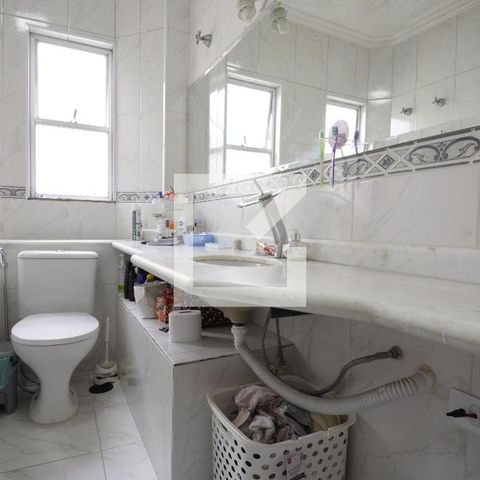 Casa à venda com 195m², 4 quartos e 5 vagasSuíte 3