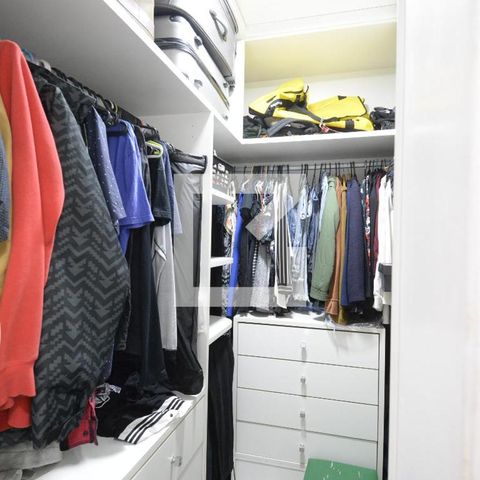 Casa à venda com 195m², 4 quartos e 5 vagasSuíte 3