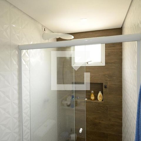 Casa à venda com 195m², 4 quartos e 5 vagasStudio