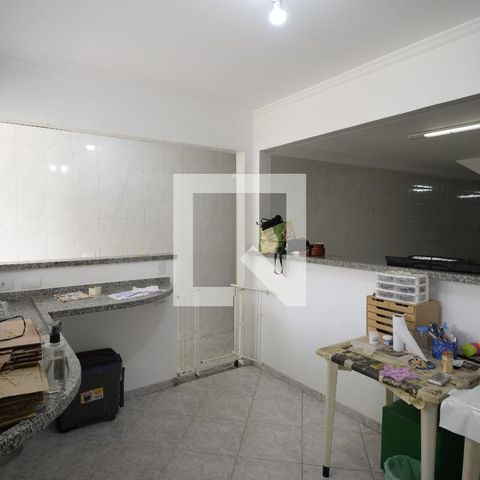 Casa à venda com 195m², 4 quartos e 5 vagasCozinha Garagem
