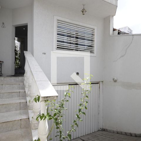 Casa à venda com 195m², 4 quartos e 5 vagasEntrada