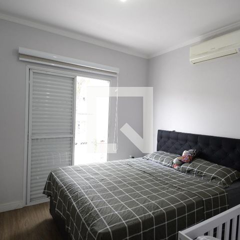 Casa à venda com 195m², 4 quartos e 5 vagasSuíte 3