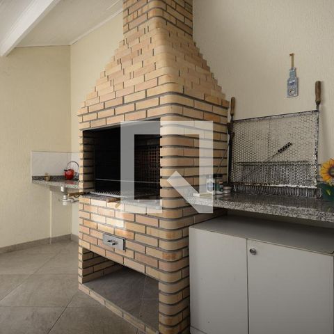Casa à venda com 195m², 4 quartos e 5 vagas Churrasqueira