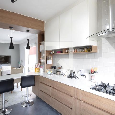 Casa à venda com 195m², 4 quartos e 5 vagasCozinha