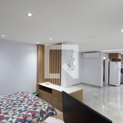 Casa à venda com 195m², 4 quartos e 5 vagasStudio