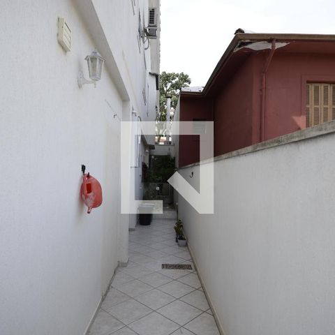 Casa à venda com 195m², 4 quartos e 5 vagasVaranda