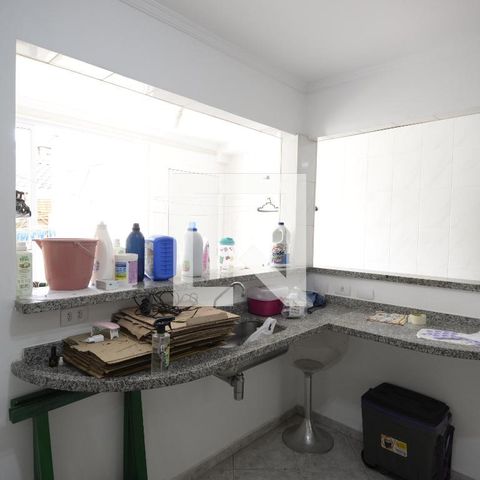 Casa à venda com 195m², 4 quartos e 5 vagasCozinha Garagem
