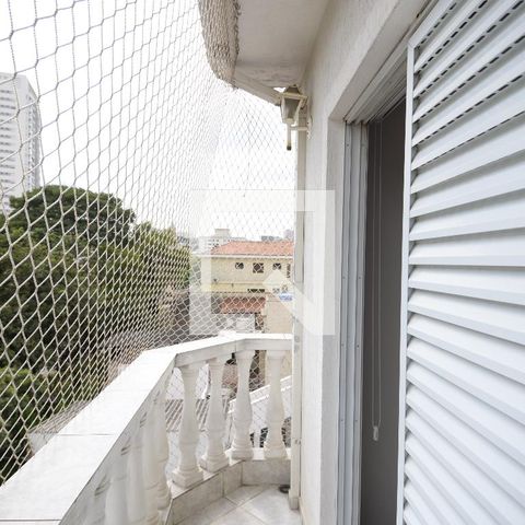 Casa à venda com 195m², 4 quartos e 5 vagasSuíte 1