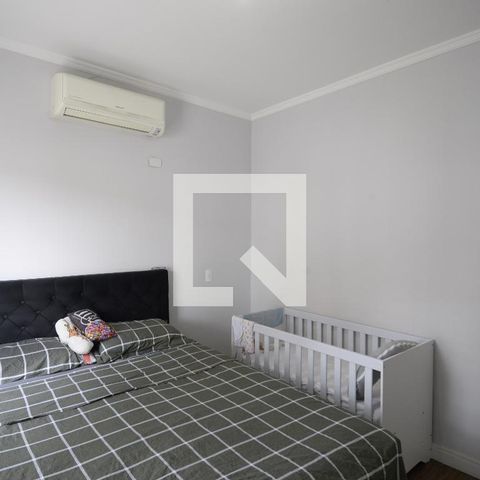 Casa à venda com 195m², 4 quartos e 5 vagasSuíte 3