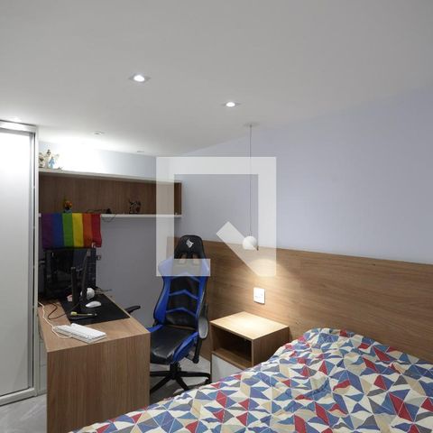 Casa à venda com 195m², 4 quartos e 5 vagasStudio