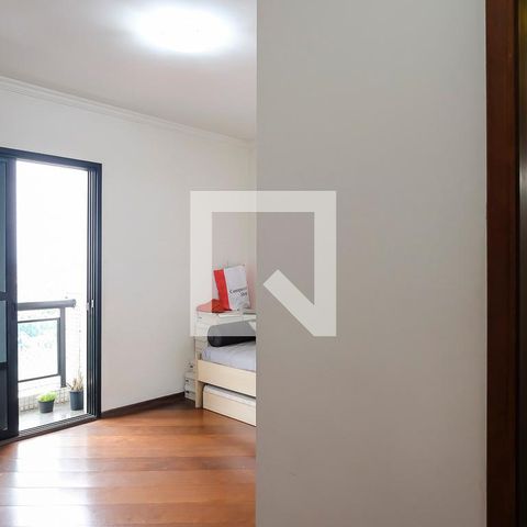 Apartamento à venda com 140m², 3 quartos e 2 vagasSuíte 3
