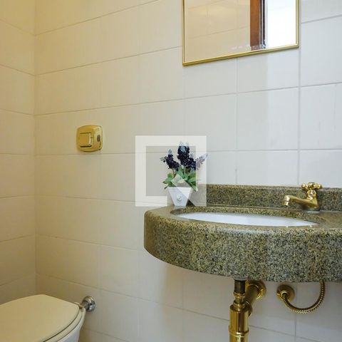 Apartamento à venda com 140m², 3 quartos e 2 vagasLavabo