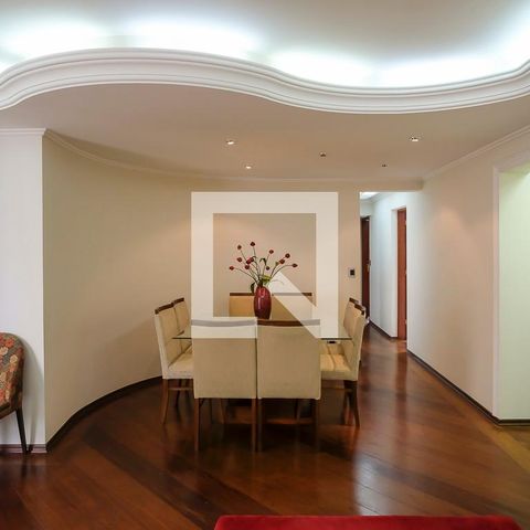 Apartamento à venda com 140m², 3 quartos e 2 vagasSala