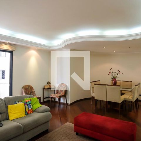 Apartamento à venda com 140m², 3 quartos e 2 vagasSala