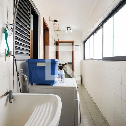 Apartamento à venda com 140m², 3 quartos e 2 vagasÁrea de Serviço