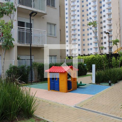 Apartamento à venda com 35m², 2 quartos e sem vagaÁrea comum
