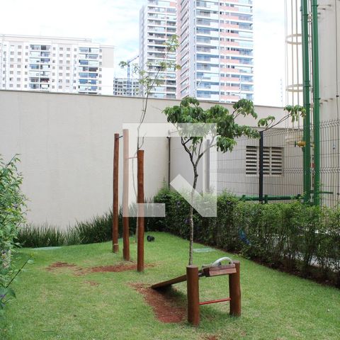 Apartamento à venda com 35m², 2 quartos e sem vagaÁrea comum