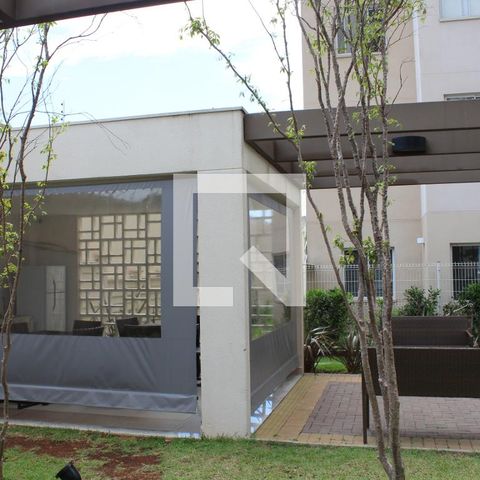 Apartamento à venda com 35m², 2 quartos e sem vagaÁrea comum
