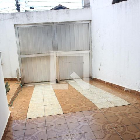 Casa à venda com 200m², 4 quartos e 3 vagasGaragem
