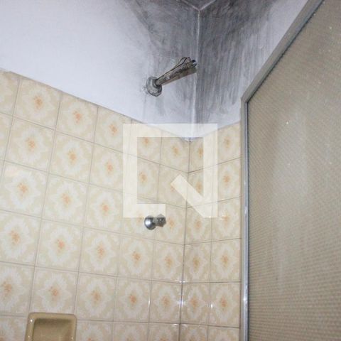 Casa à venda com 200m², 4 quartos e 3 vagasBanheiro da Suíte