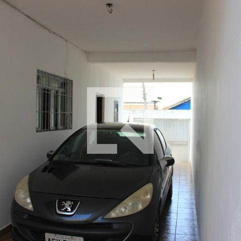 Casa à venda com 200m², 4 quartos e 3 vagasGaragem