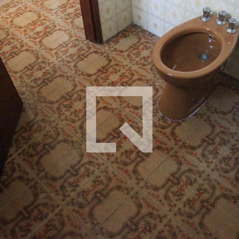Casa à venda com 200m², 4 quartos e 3 vagasBanheiro 4