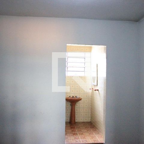Casa à venda com 200m², 4 quartos e 3 vagasQuarto 3