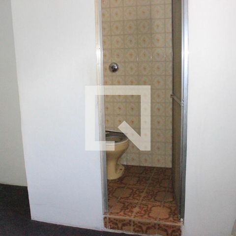Casa à venda com 200m², 4 quartos e 3 vagasBanheiro da Suíte