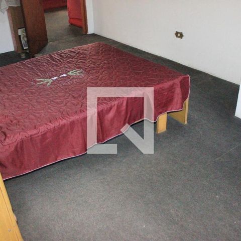 Casa à venda com 200m², 4 quartos e 3 vagasSuíte
