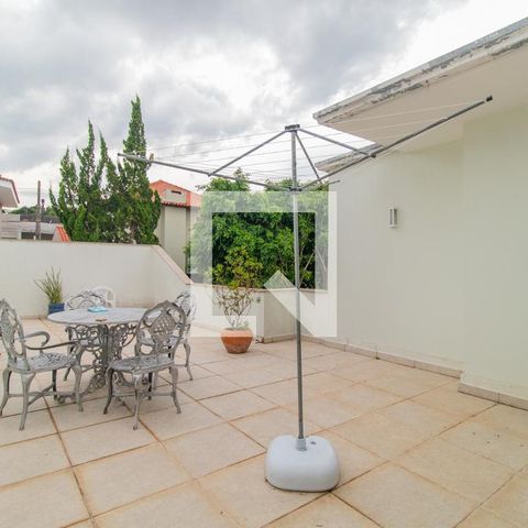Casa de condomínio à venda com 270m², 5 quartos e 2 vagasQuintal