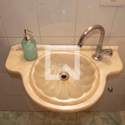 Casa à venda com 400m², 6 quartos e 3 vagasLavabo da Sala
