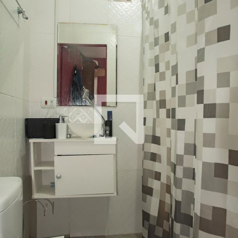 Casa à venda com 400m², 6 quartos e 3 vagasBanheiro da Suíte Externa