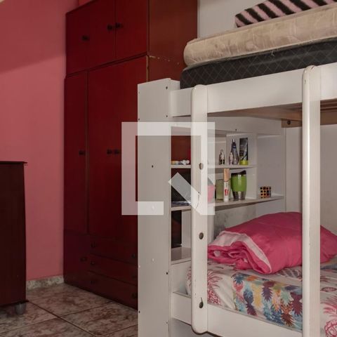 Casa à venda com 400m², 6 quartos e 3 vagasQuarto 2