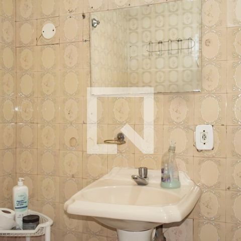 Casa à venda com 400m², 6 quartos e 3 vagasBanheiro