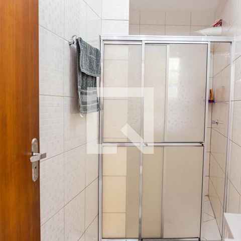 Casa à venda com 120m², 3 quartos e 2 vagas Casa à venda com 120m², 3 quartos e 2 vagasBanheiro 1