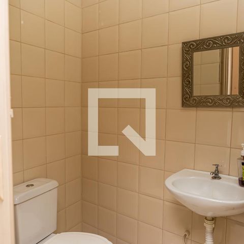 Casa à venda com 120m², 3 quartos e 2 vagas Casa à venda com 120m², 3 quartos e 2 vagasLavabo