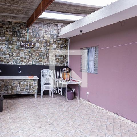 Casa à venda com 120m², 3 quartos e 2 vagas Casa à venda com 120m², 3 quartos e 2 vagasÁrea gourmet