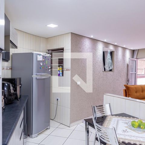Casa à venda com 120m², 3 quartos e 2 vagas Casa à venda com 120m², 3 quartos e 2 vagasCozinha 1