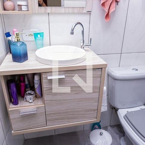 Casa à venda com 120m², 3 quartos e 2 vagas Casa à venda com 120m², 3 quartos e 2 vagasBanheiro do Quarto 3
