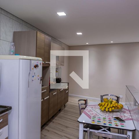 Casa à venda com 120m², 3 quartos e 2 vagas Casa à venda com 120m², 3 quartos e 2 vagascozinha 2
