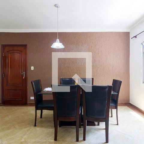 Apartamento à venda com 90m², 3 quartos e sem vagaSala