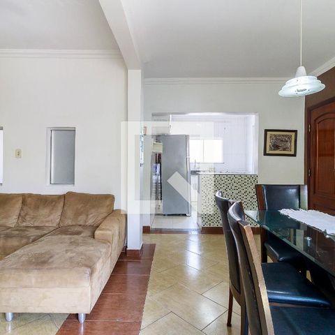 Apartamento à venda com 90m², 3 quartos e sem vagaSala