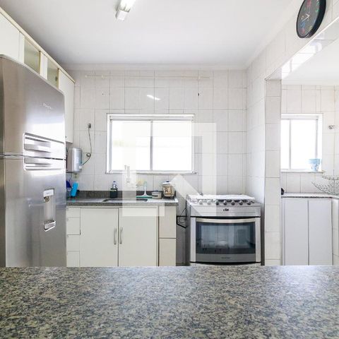 Apartamento à venda com 90m², 3 quartos e sem vagaCozinha