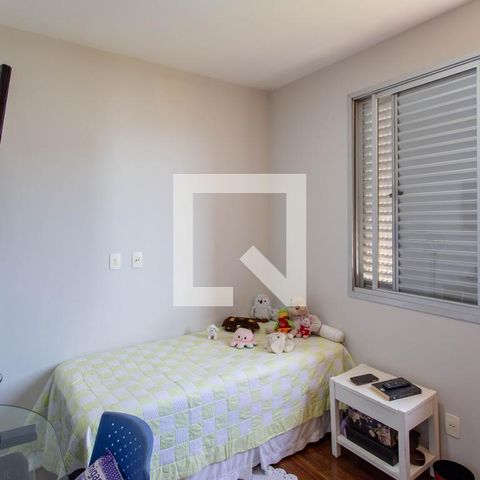Apartamento à venda com 85m², 3 quartos e 2 vagasQuarto 2