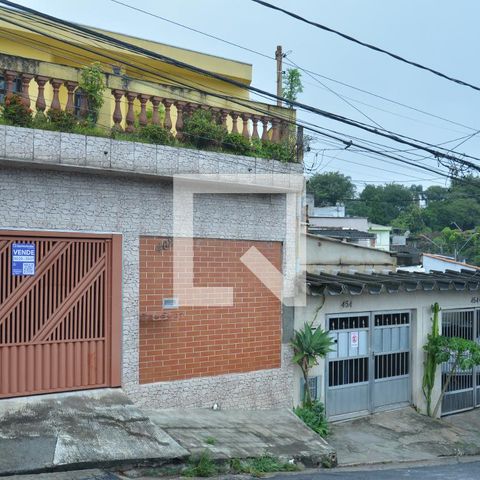 Casa para alugar com 196m², 4 quartos e 2 vagasPlaca