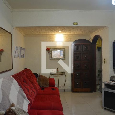 Casa para alugar com 196m², 4 quartos e 2 vagasSala