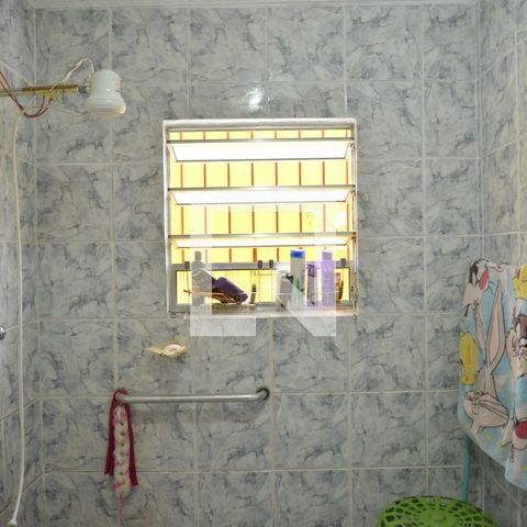 Casa para alugar com 196m², 4 quartos e 2 vagasBanheiro da Suíte 2